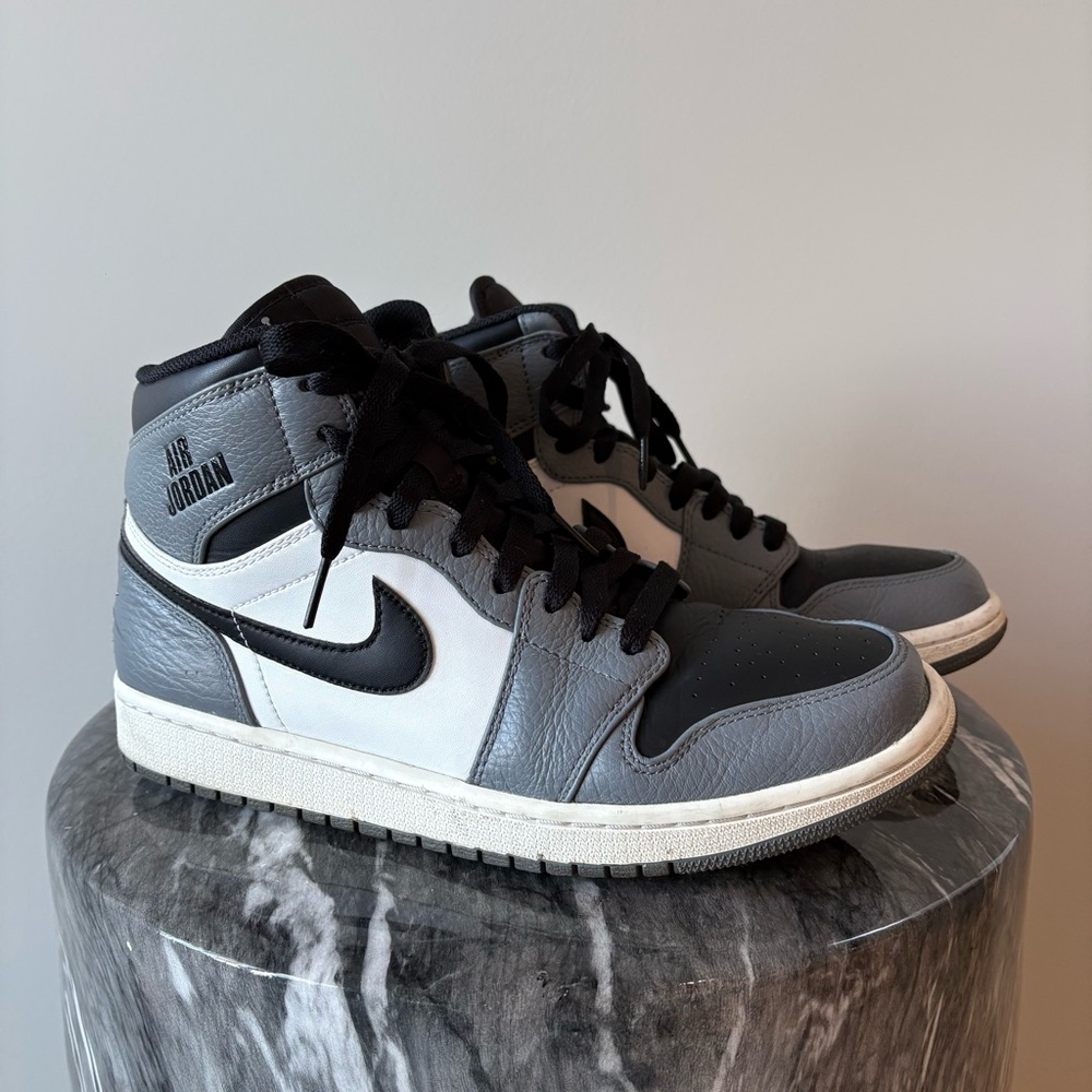 Men’s Air Jordan 1 Retro High 'Rare Air - Cool Grey' size 9
